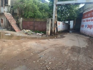  Shop For Sale in Khamardih Road