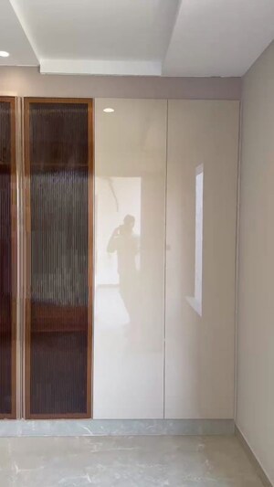 Room in 3 BHK Builder Floor at Sector 89 – for Sale