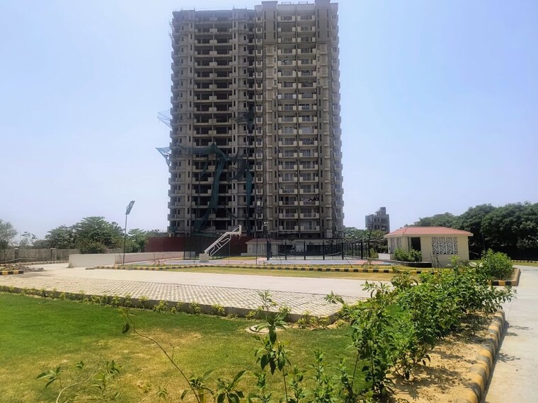 Exterior View, pareena-coban-residences 3.5 Bedroom 1997 Sq.Ft. Apartment In Sector 99a Gurgaon 10404666