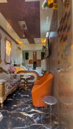Retail Shop For Rent in Malviya Nagar