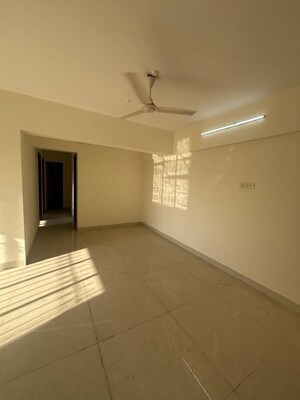 3 BHK Apartment For Rent in Bakul CHS Bandra, Bandra East