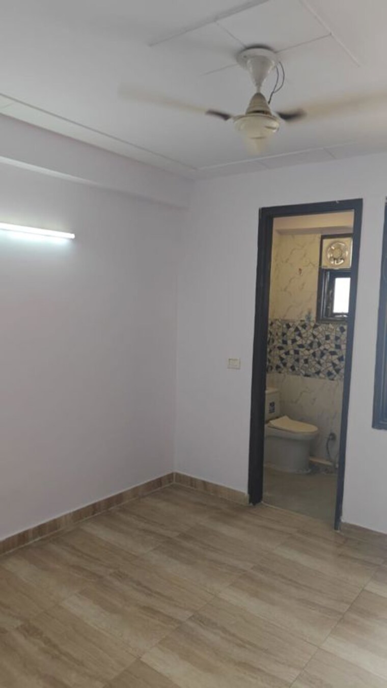 Room, maidan garhi 2 Bedroom 680 Sq.Ft. Builder Floor In Maidan Garhi Delhi 10405005