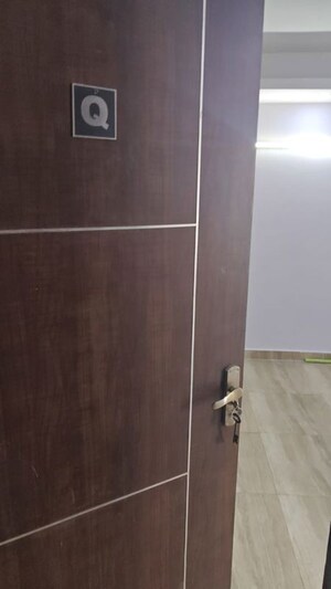 Furnished Amenities in 2 BHK Builder Floor at Maidan Garhi – for Rent