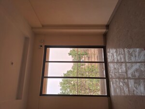 Room in  Apartment at Neral – for Sale
