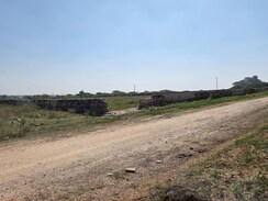 Plot For Sale in Bais Godam