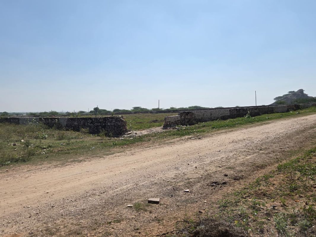 Plot For Sale in Bais Godam