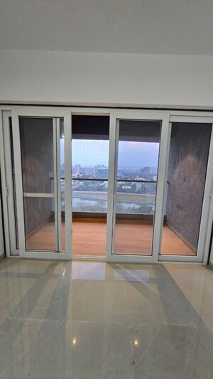 Room in 2 BHK Apartment at Pristine Allure, Kharadi – for Rent