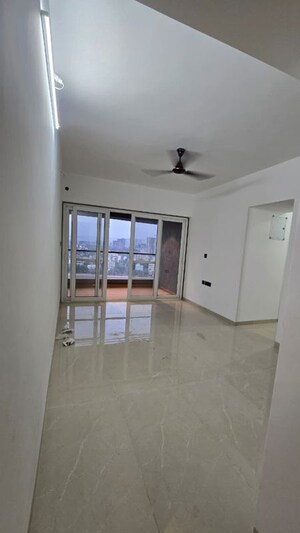 Room in 2 BHK Apartment at Pristine Allure, Kharadi – for Rent