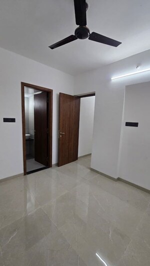 Room in 2 BHK Apartment at Pristine Allure, Kharadi – for Rent