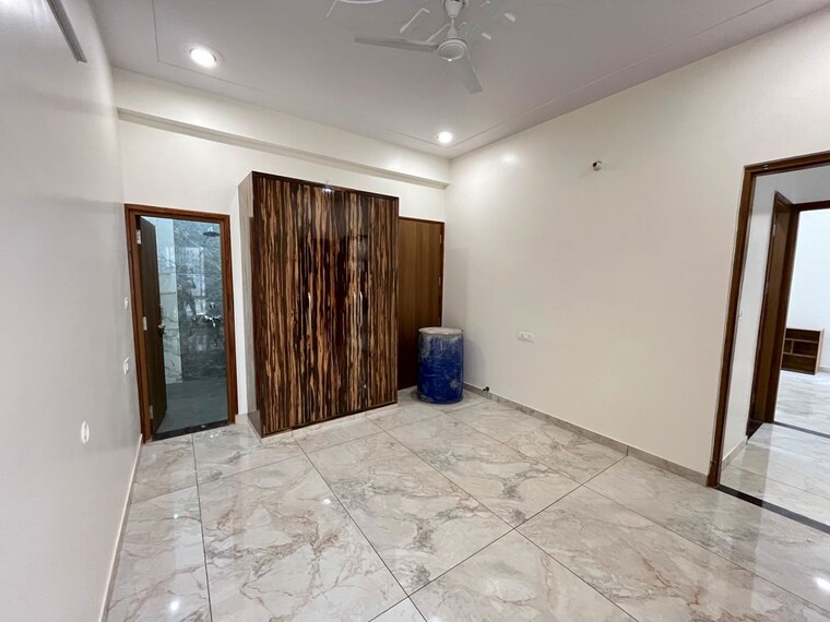 Room, gomti nagar 2 Bedroom 2152 Sq.Ft. Independent House In Gomti Nagar Lucknow 10405252