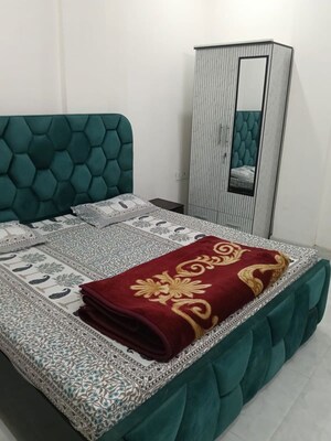 Bedroom in 2.5 BHK Villa at Sector 85 – for Rent
