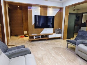 Bedroom in 3 BHK Apartment at Addor Cloud 9, Satellite – for Rent