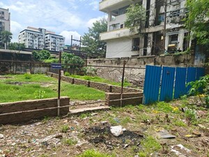  Plot For Sale in Fraser Road Area