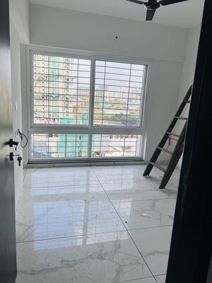 Room in 3 BHK Apartment at Rahul Downtown, Punawale – for Rent