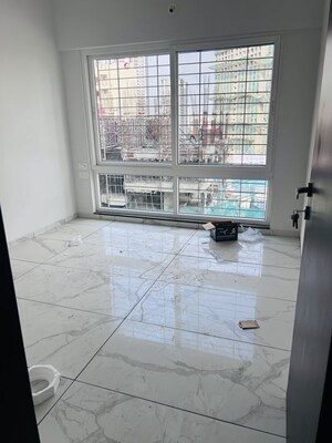 Room in 3 BHK Apartment at Rahul Downtown, Punawale – for Rent