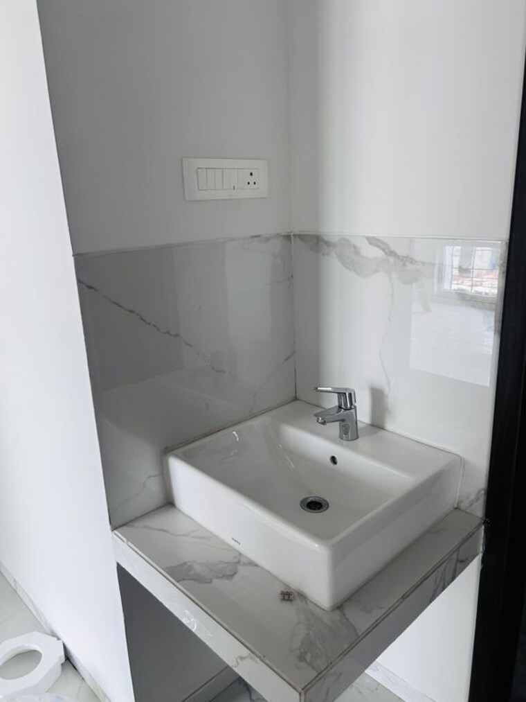 Bathroom, rahul-downtown 3 Bedroom 1300 Sq.Ft. Apartment In Punawale Pune 10405571