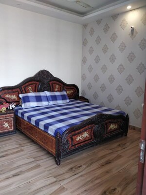 Bedroom in 3 BHK Apartment at Penta Homes, Vip Road – for Rent