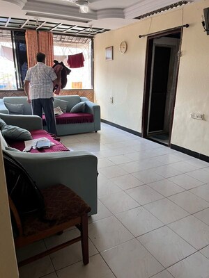 Team Area in 2 BHK Apartment at Chhadva Residency, Chembur – for Sale