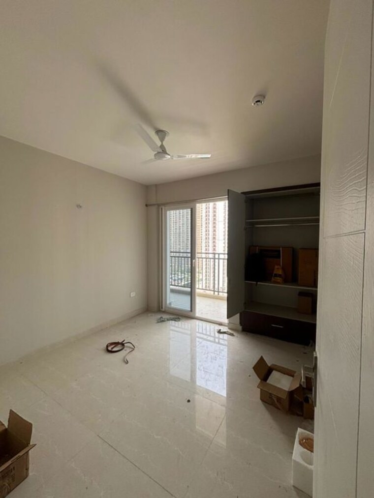 Room, eldeco-live-by-the-greens 2 Bedroom 1100 Sq.Ft. Apartment In Sector 150 Noida 10405627