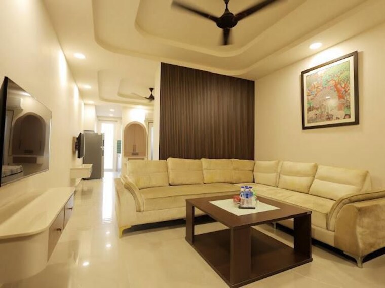 Team Area, unitech-south-city-ii 1 Bedroom 300 Sq.Ft. Builder Floor In Sector 50 Gurgaon 10405651