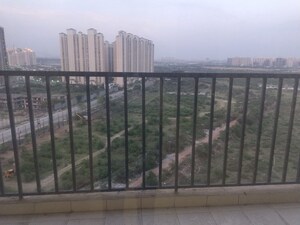 3 BHK Apartment For Rent in Tata Eureka Park, Sector 150
