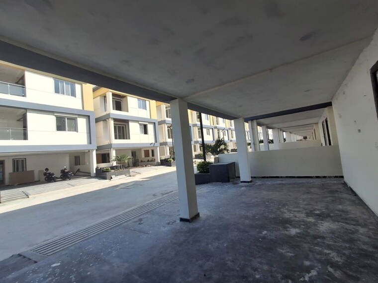  Parking, sv-sai-urban-nest 3 Bedroom 2700 Sq.Ft. Villa In Adibatla Hyderabad 10405686