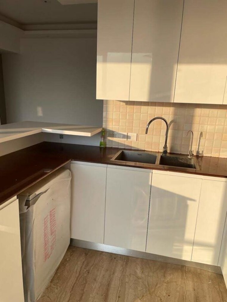 Kitchen, supertech-supernova-nova-residences 3 Bedroom 2105 Sq.Ft. Apartment In Sector 94 Noida 9656363
