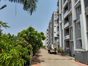  Apartment For Sale in Gujjanagundla