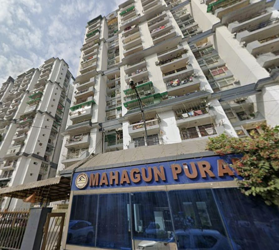 Apartment For Sale in Avantika Extension