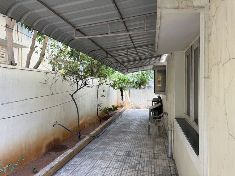 Balcony, maithri-enclave 4 Bedroom 6000 Sq.Ft. Villa In Sainikpuri Hyderabad 10405919