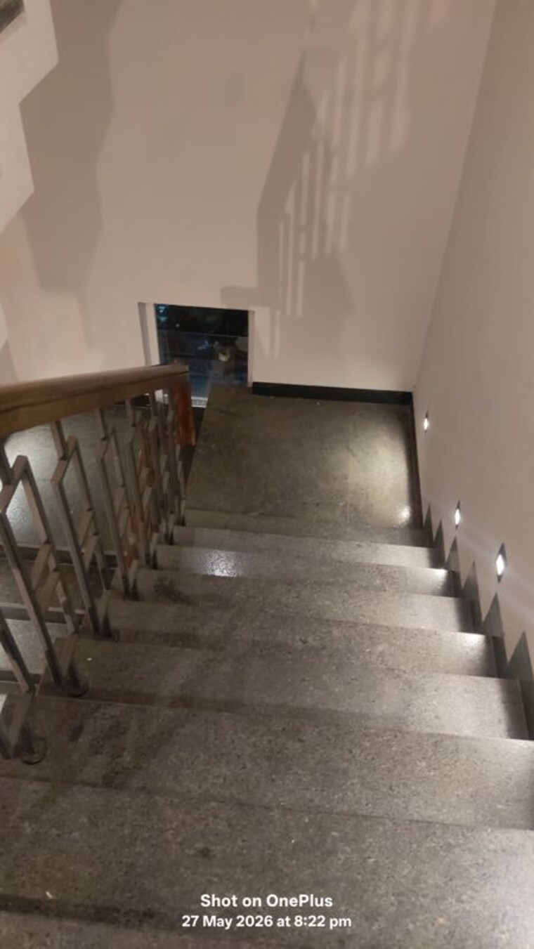Room, sector 21  250 Sq.Yd. Builder Floor In Sector 21 Panchkula 10406073