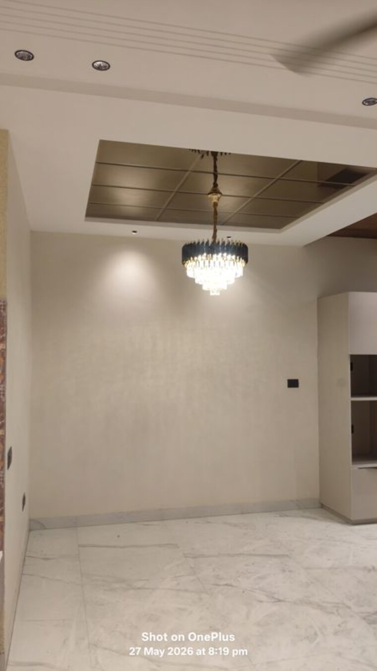 Room, sector 21  250 Sq.Yd. Builder Floor In Sector 21 Panchkula 10406073