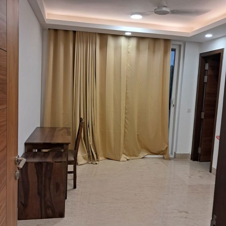 Living Room, hauz khas enclave 3 Bedroom 1000 Sq.Ft. Builder Floor In Hauz Khas Enclave Delhi 10406089