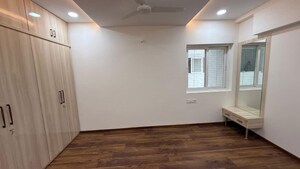 Room in 3 BHK Apartment at Poulomi Anate, Kokapet – for Rent