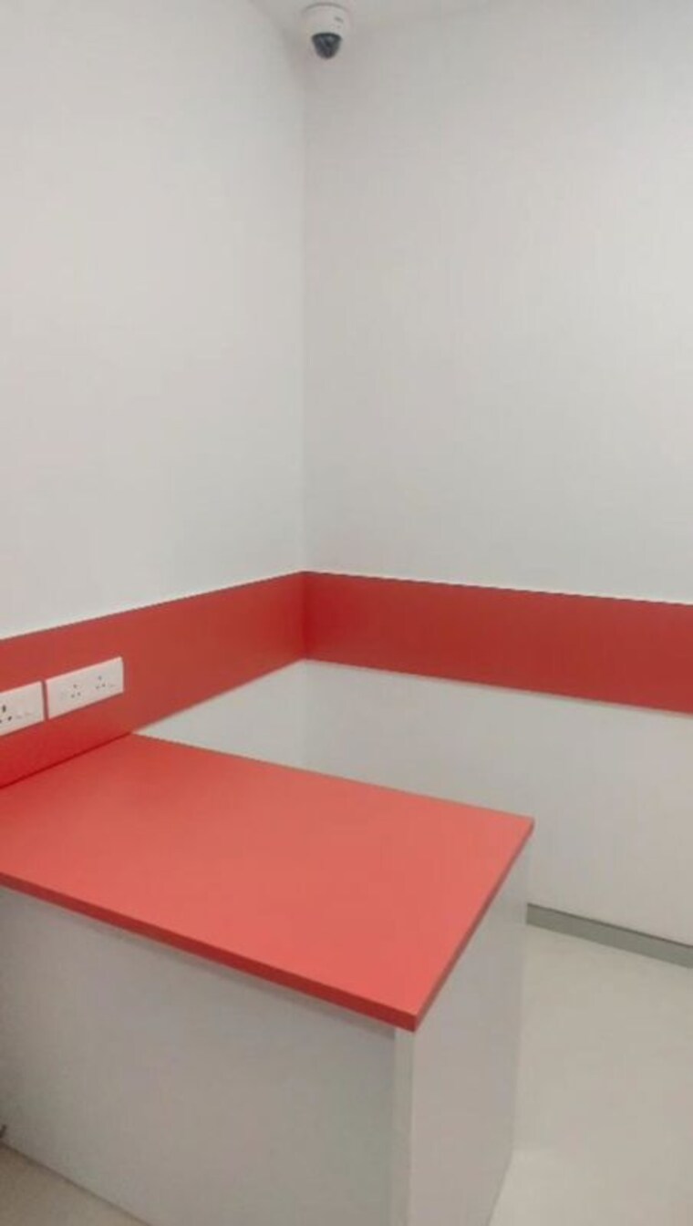 undefined, lower parel west Commercial Office Space 2677 Sq.Ft. In Lower Parel West Mumbai 10406119