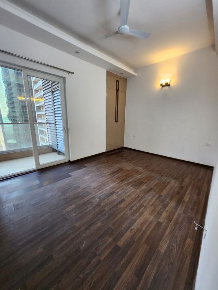 Room, supertech-supernova-nova-residences 3 Bedroom 2105 Sq.Ft. Apartment In Sector 94 Noida 9656603