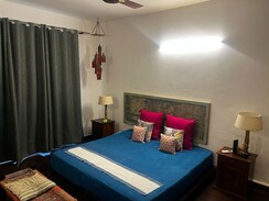 3 BHK + Servant Room Apartment For Sale in Sispal Vihar