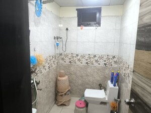 Bathroom in 3 BHK Builder Floor at Rajendra Nagar Sector 5 – for Sale