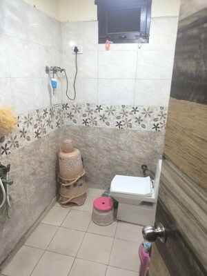Bathroom in 3 BHK Builder Floor at Rajendra Nagar Sector 5 – for Sale