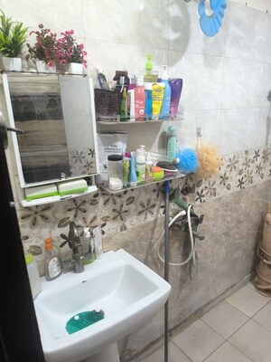 Bathroom in 3 BHK Builder Floor at Rajendra Nagar Sector 5 – for Sale