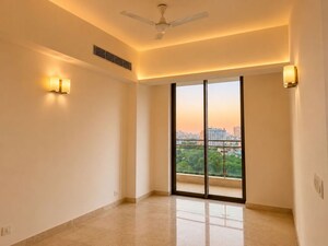 Room in 3 BHK Apartment at M3M Polo Suites, Sector 65 – for Sale