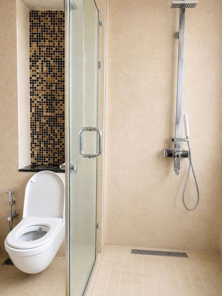 Bathroom, m3m-polo-suites 3 Bedroom 4010 Sq.Ft. Apartment In Sector 65 Gurgaon 10406134