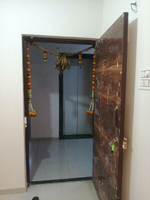 Furnished Amenities in 1 RK Apartment at Anushka Arya Greens, Bhandup West – for Rent