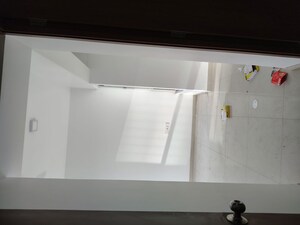 Room in 2 BHK Apartment at Kalpataru Immensa D, Kolshet Road – for Rent