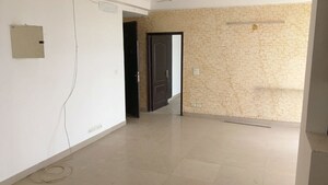 Room in 2.5 BHK Apartment at Gardenia Gateway, Sector 75 – for Rent