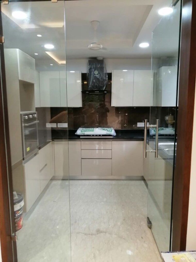 Kitchen, anand niketan 3 Bedroom 1600 Sq.Ft. Builder Floor In Anand Niketan Delhi 10406167