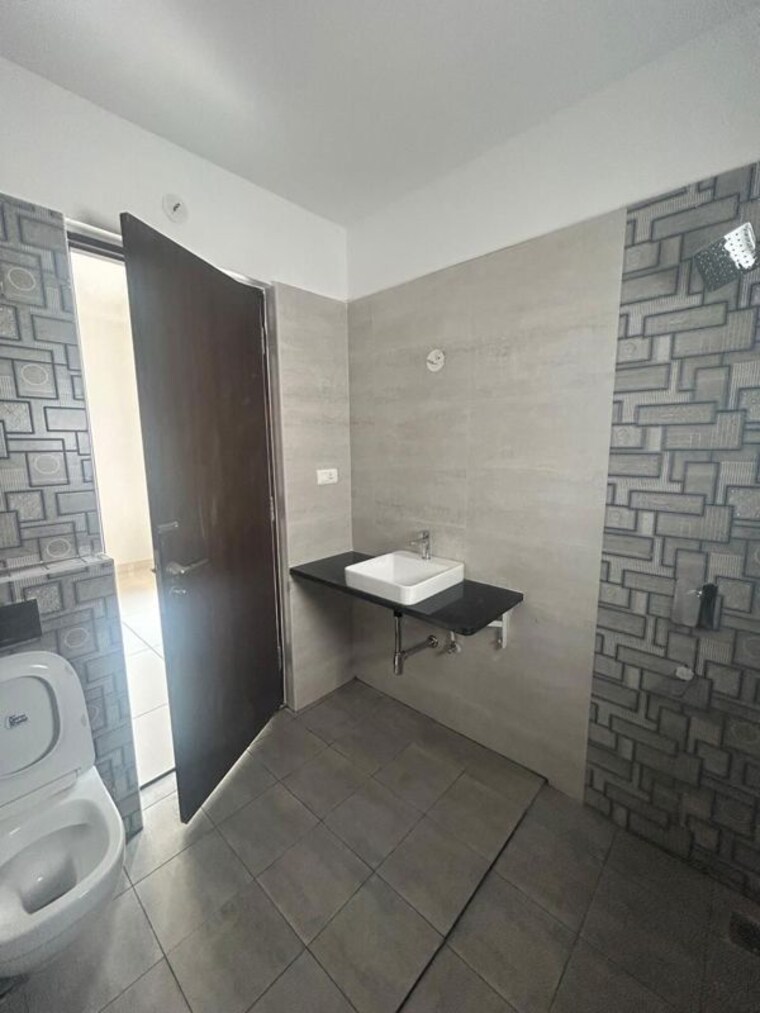 Bathroom, om-sree-brilliance 3 Bedroom 2200 Sq.Ft. Apartment In Sainikpuri Hyderabad 10406170