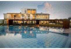 3.5 BHK + Servant Room Apartment For Sale in Puri Emerald Bay