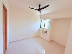 Room in 2 BHK Apartment at Kanakia Spaces Niharika, Manpada – for Rent