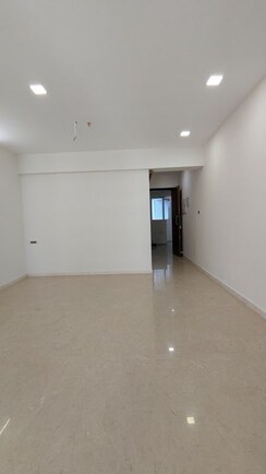 2 BHK Apartment For Sale in Rustomjee Elanza